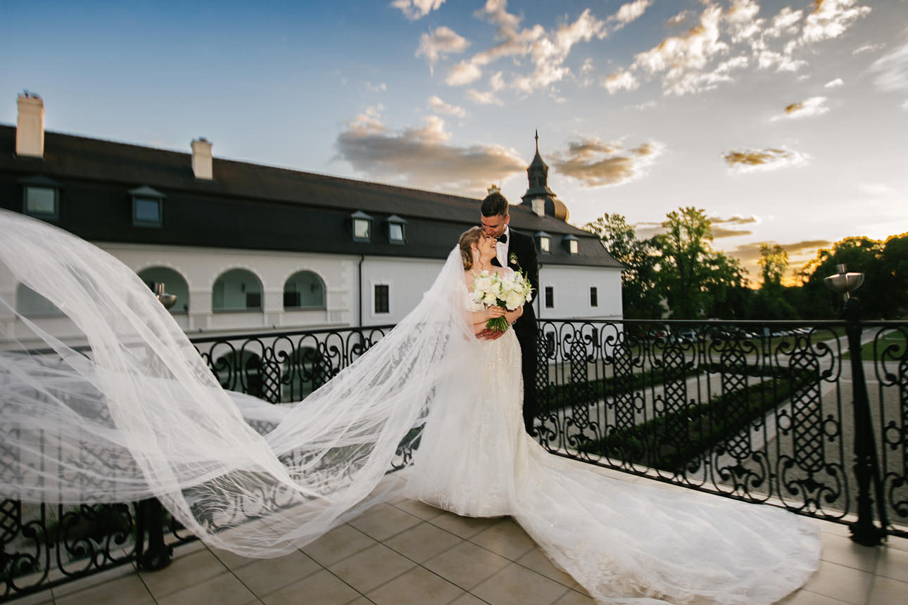 Intimate weddings in European castles
