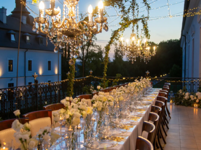 Al fresco wedding at Chateau Appony